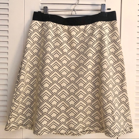 Gilli A-line skirt - Picture 2 of 5